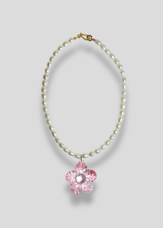 Fleur Pearl Necklace - Salmon